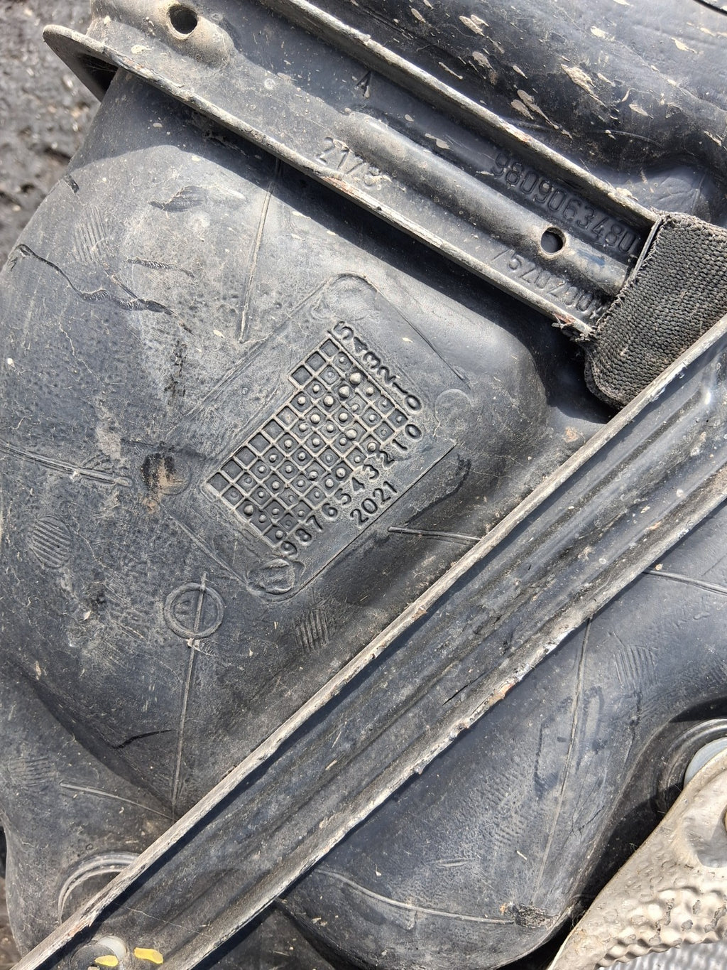 2021 PEUGEOT PARTNER MK3 K9 1.5 DIESEL FUEL TANK 9876543210