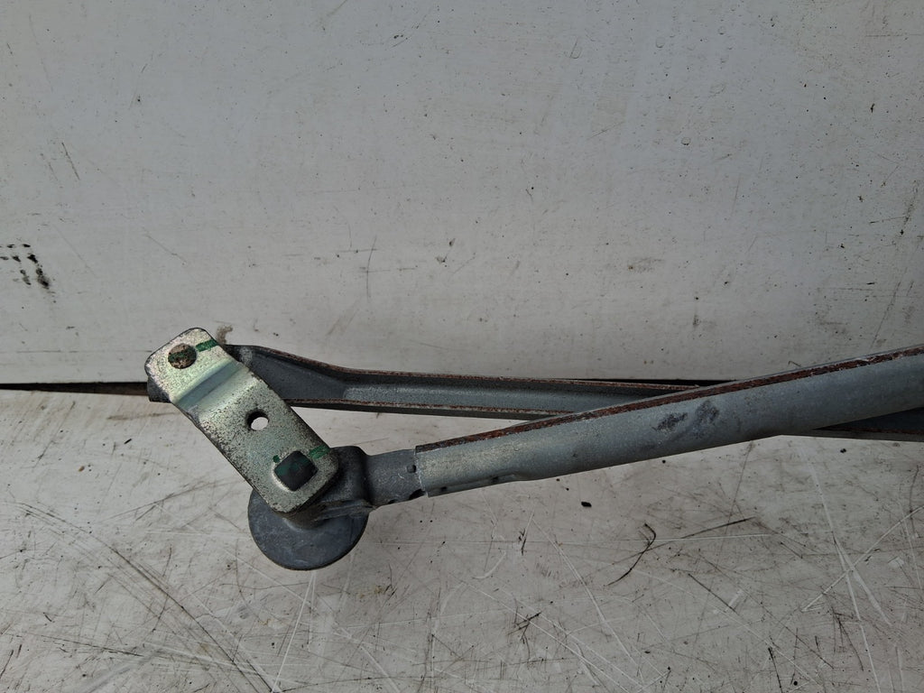 2018 MERCEDES SPRINTER W907 FRONT WINDSCREEN WIPER MOTOR LINKAGE A9108200500