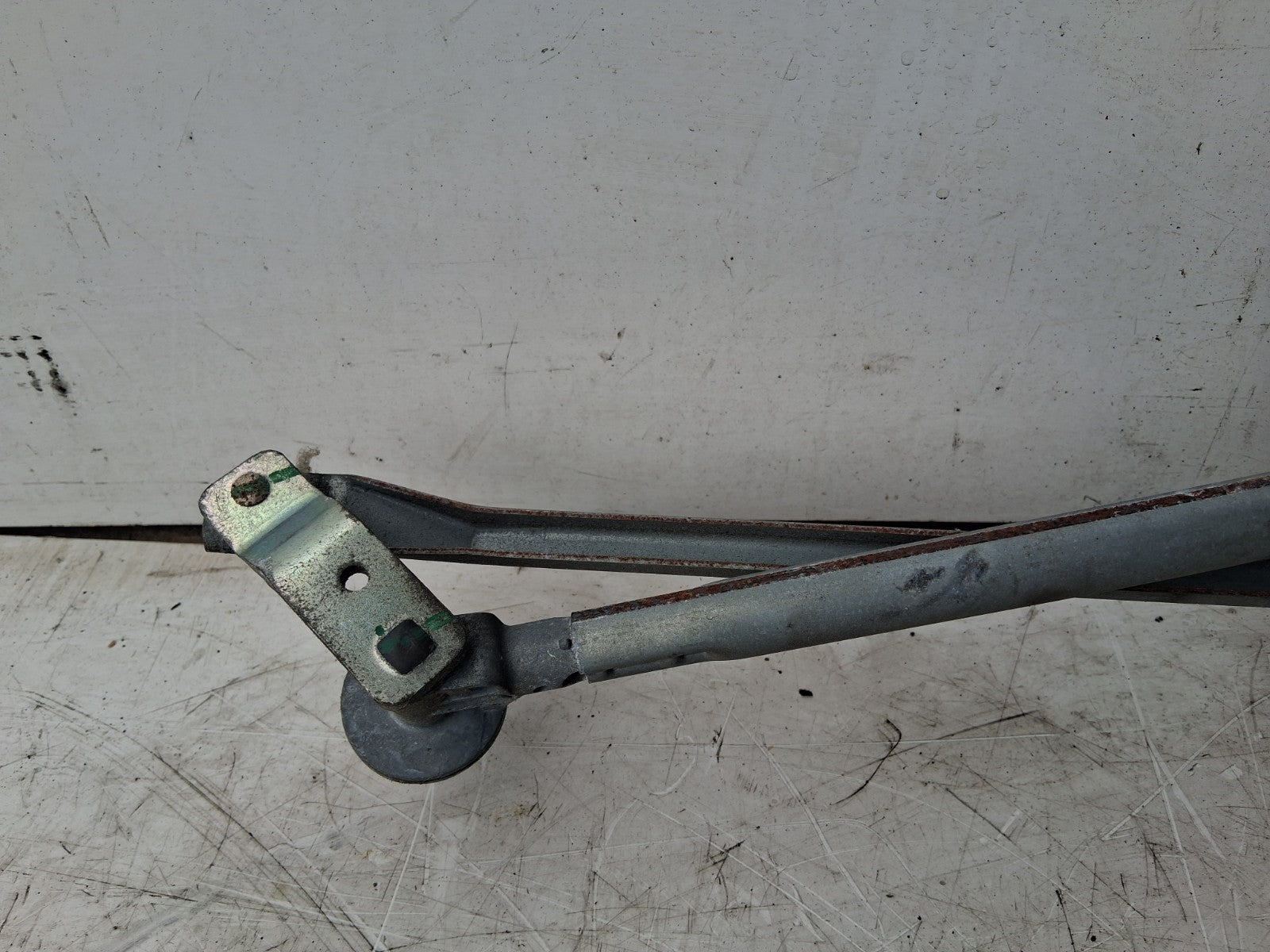 2018 MERCEDES SPRINTER W907 FRONT WINDSCREEN WIPER MOTOR LINKAGE A9108200500