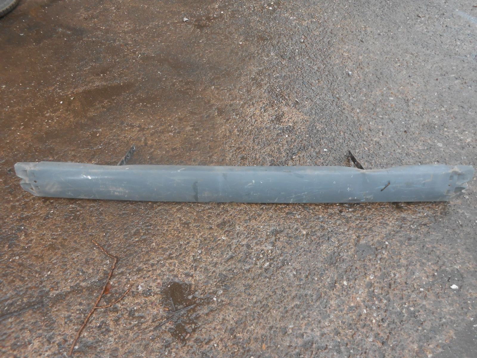 FORD TRANSIT MK3 VAN 1985 - 1992 REAR BACK STEEL BUMPER & HANGERS