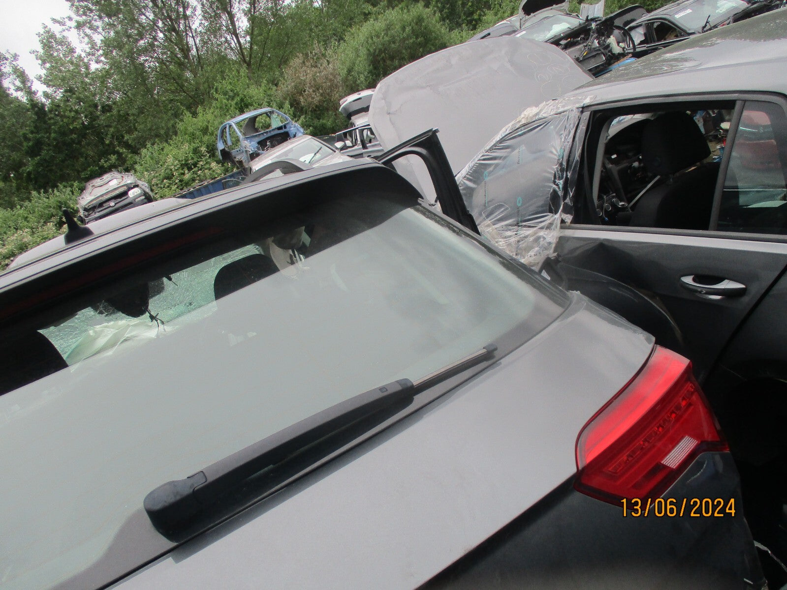 2020 VW VOLKSWAGEN T ROC REAR BARE TAILGATE BOOTLID INDIUM GREY MET DAMAGED