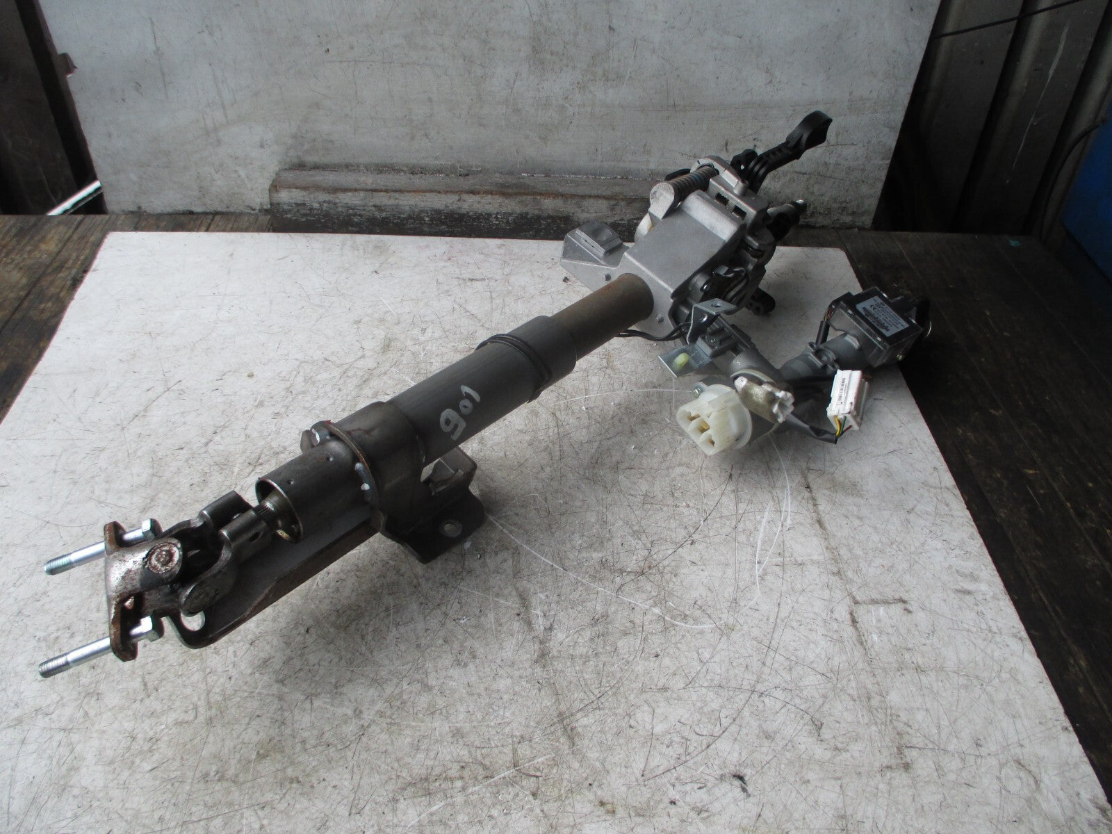 SSANGYONG KYRON S 2009 2.0 DIESEL STEERING COLUMN
