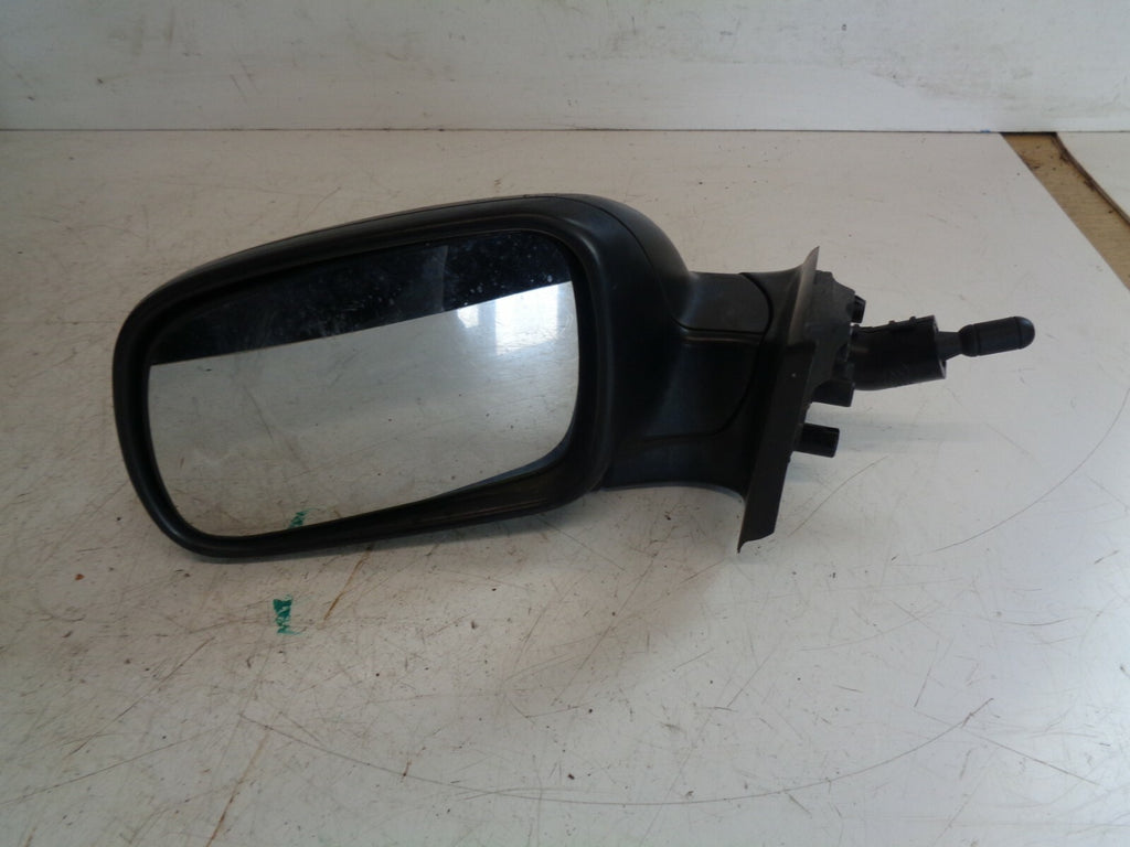 PEUGEOT 307 2006 1.4 PETROL NS PASSENGER SIDE MANUAL WING MIRROR BLACK