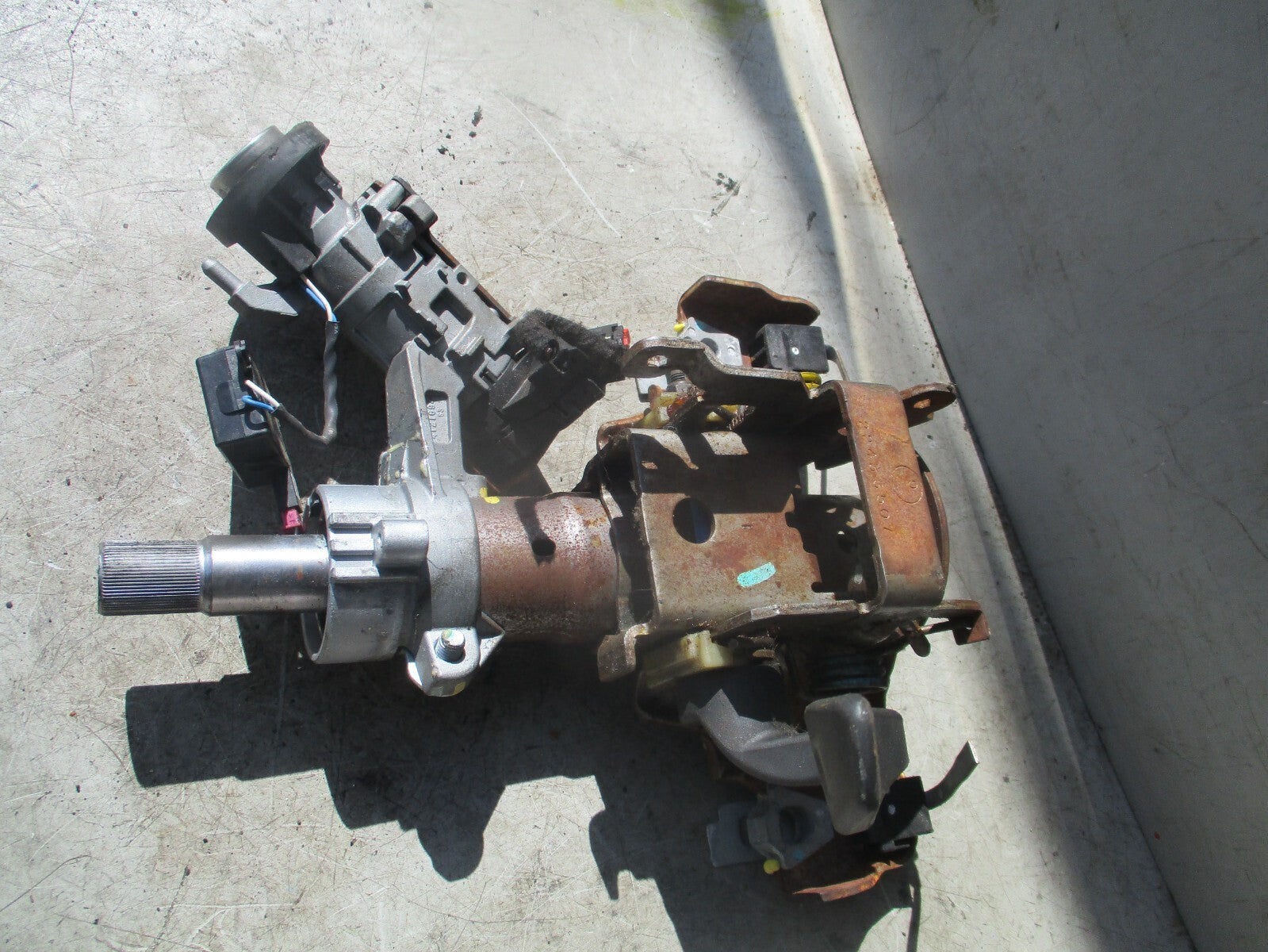 2013 VAUXHALL MOKKA MK1 STEERING COLUMN IGNITION BARREL 95145218
