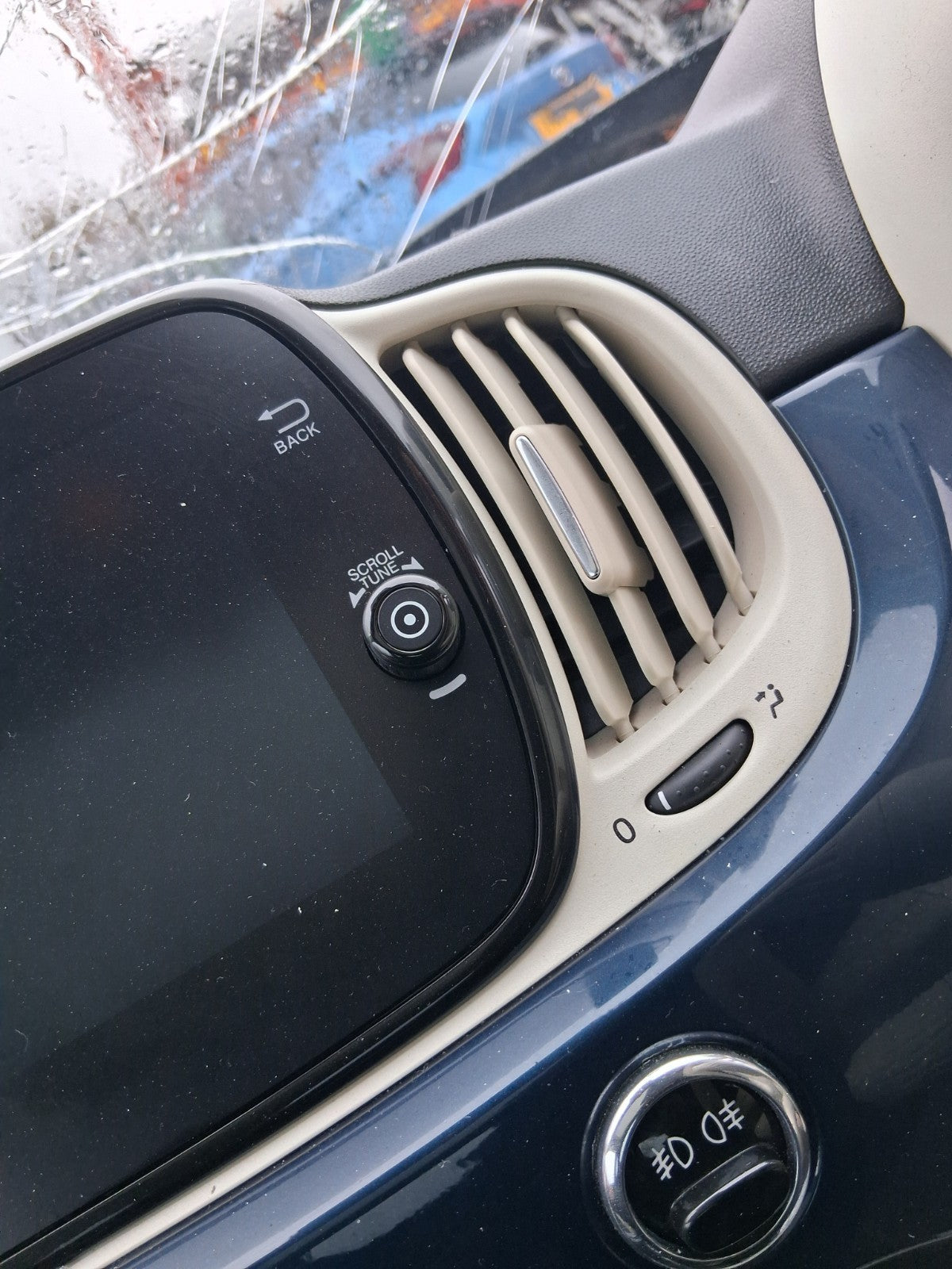 2023 FIAT 500 MHEV FRONT DASHBOARD CENTRE AIR VENTS PAIR