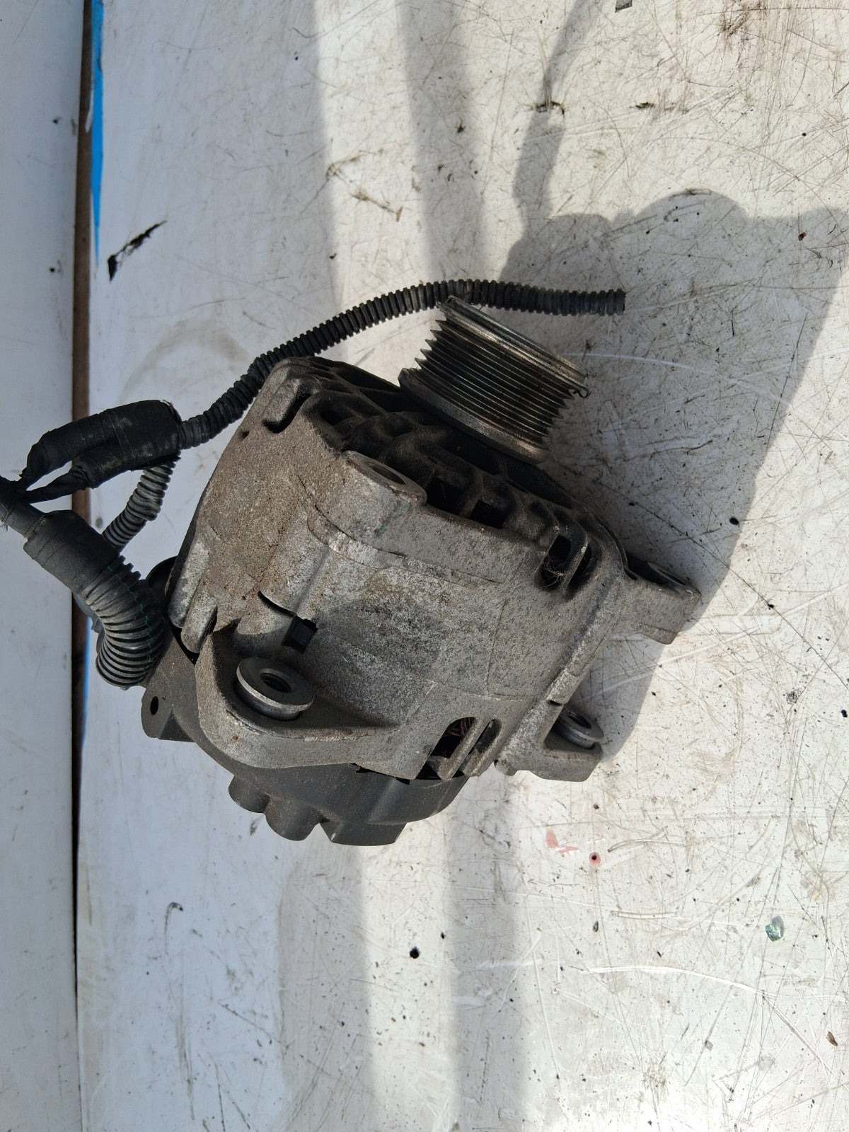 2012 PEUGEOT 208 ALTERNATOR 9818677980