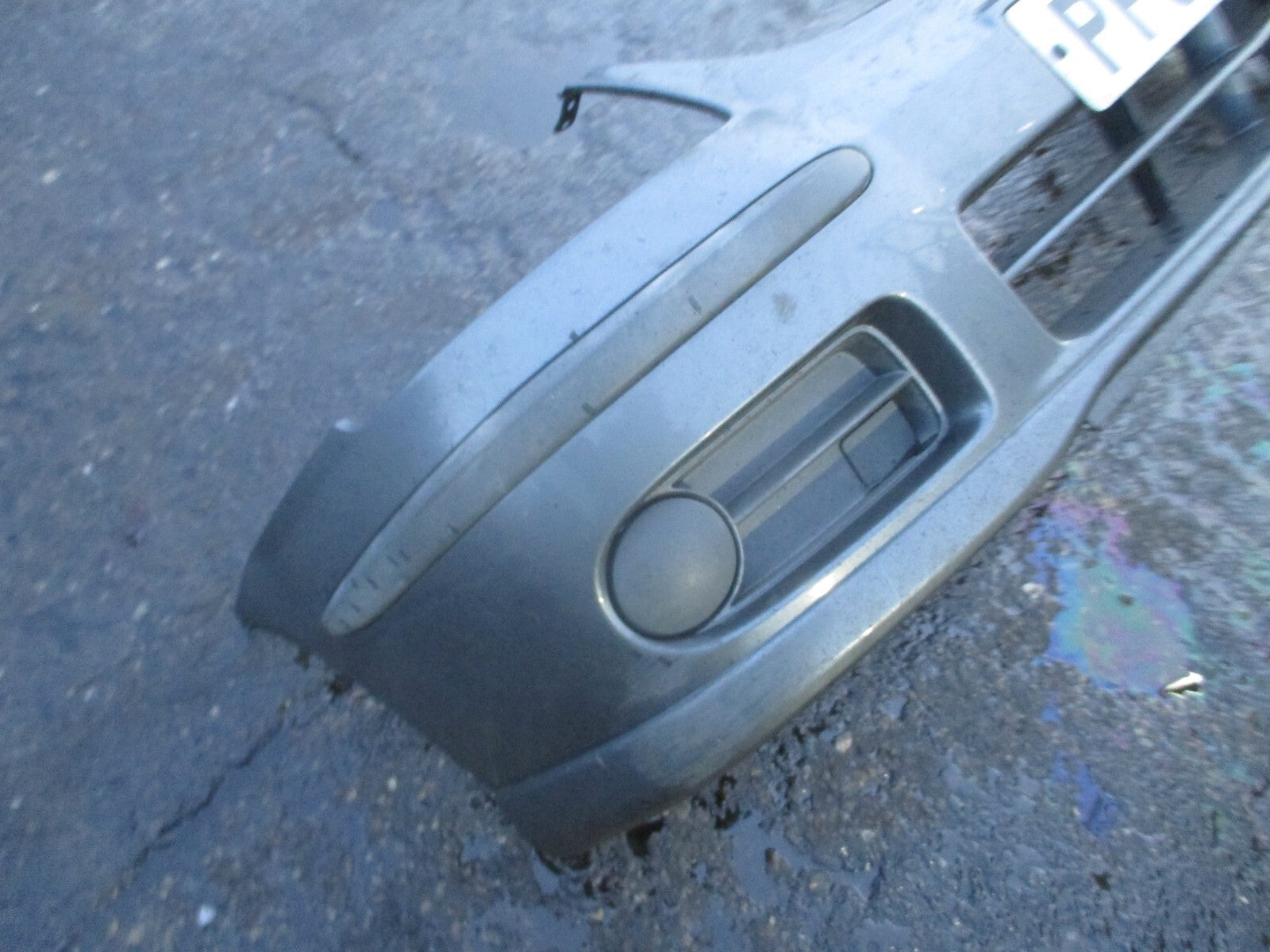NISSAN ALMERA 2004 FRONT BUMPER IN GREY