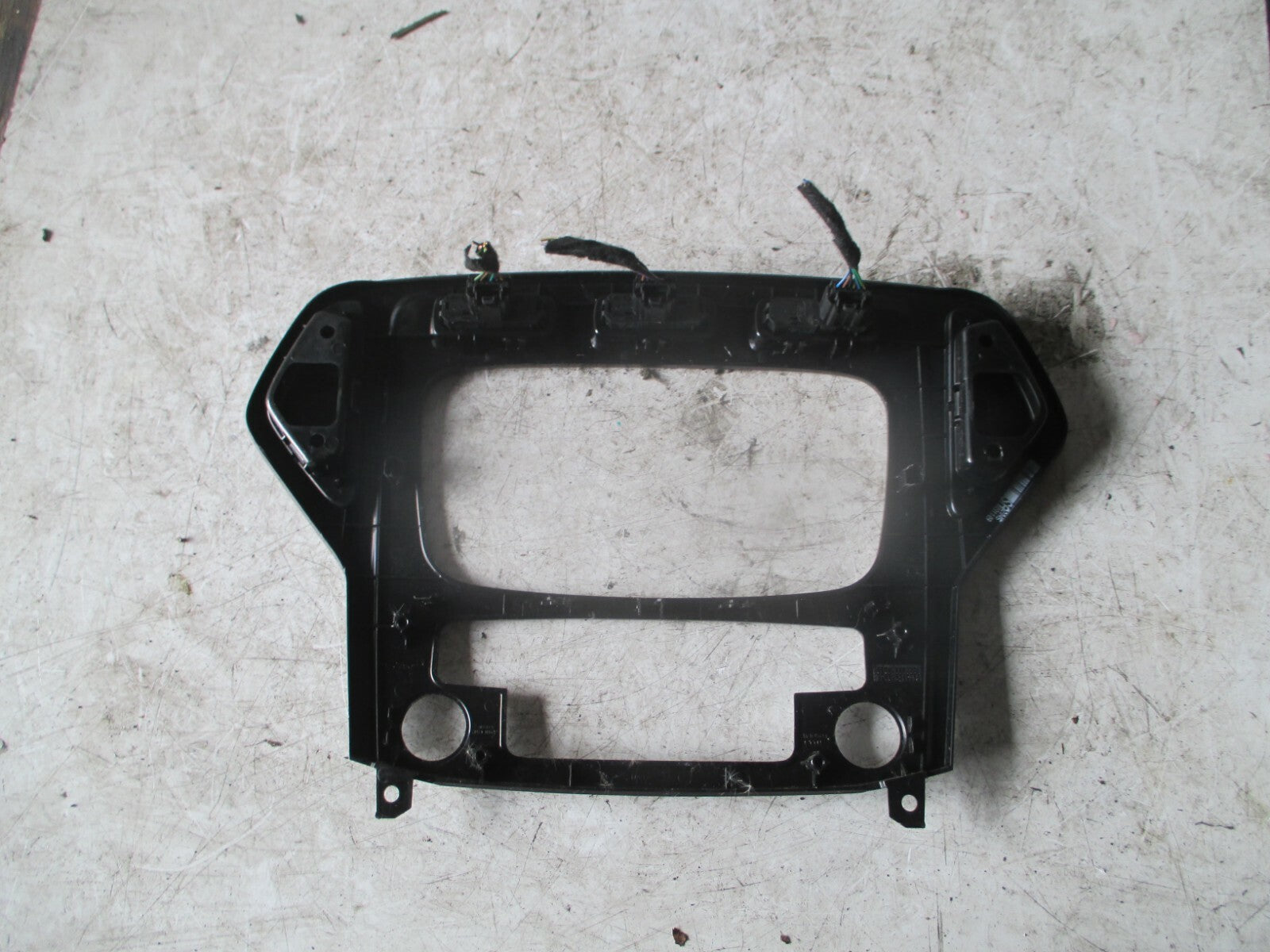 FORD MONDEO 2010 MK3 CENTRE DASH RADIO HEATER SURROUND TRIM 7S7118522
