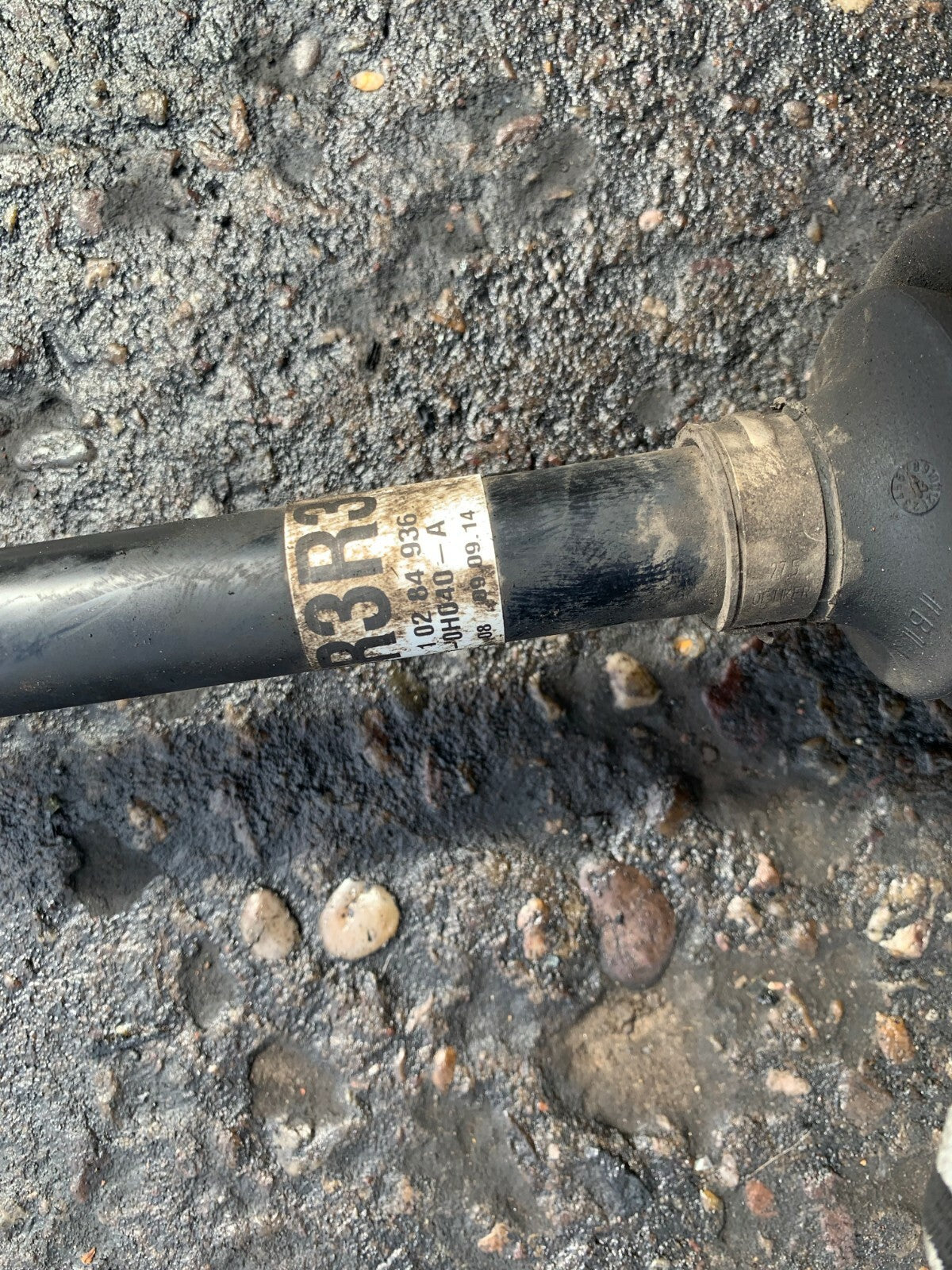PEUGEOT 108 1.0 OS DRIVER SIDE DRIVESHAFT 434100H040A DRIVE SHAFT 43410-0H040-A