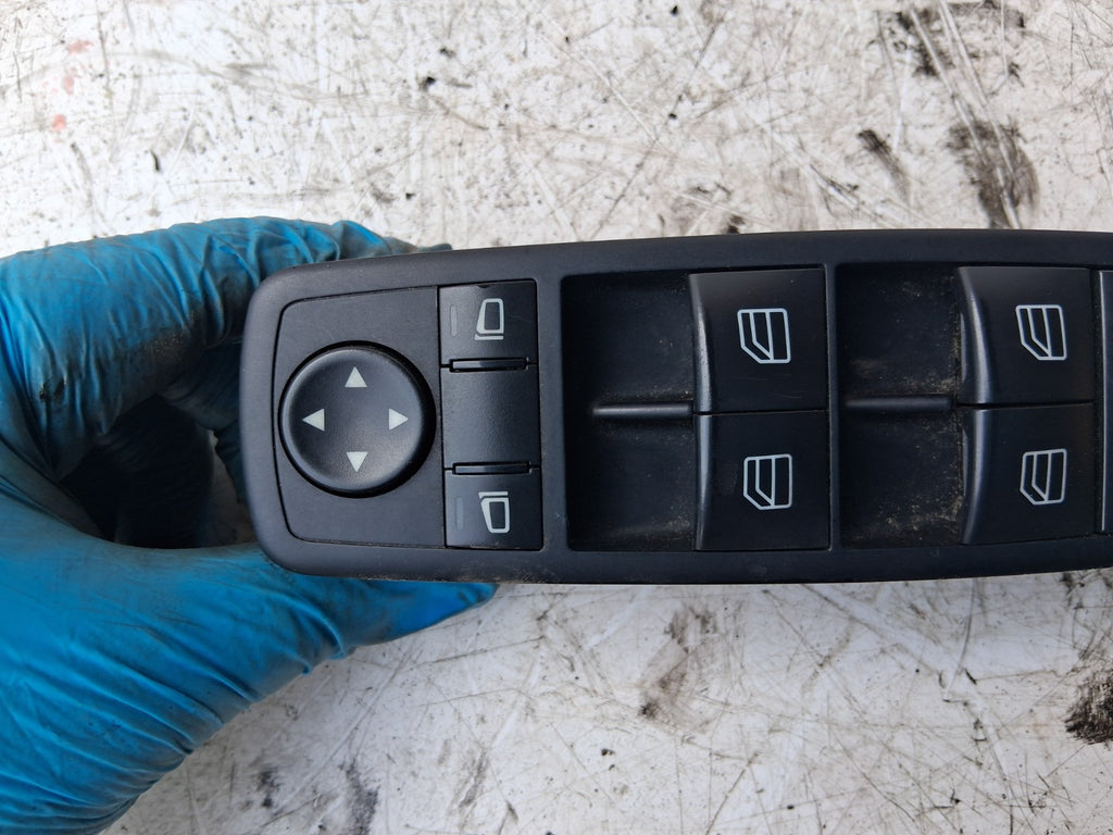 2008 MERCEDES B CLASS W245 OSF DRIVER SIDE FRONT RIGHT WINDOW SWITCH A1698206610