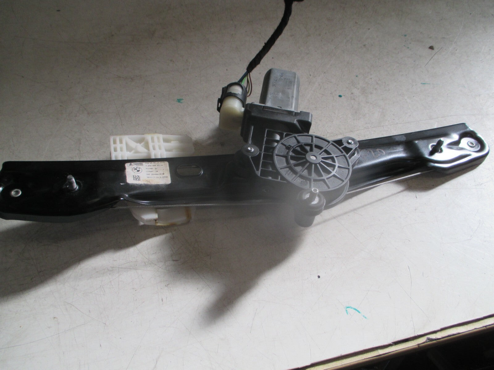 BMW 1 SERIES F20 2015 NSR PASSENGER REAR WINDOW REGULATOR WINDOW MOTOR 724255