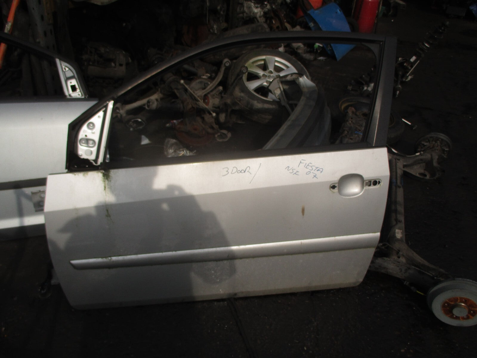 2007 FORD FIESTA MK6 3 DOOR NSF PASSENGER FRONT LEFT DOOR BARE SILVER