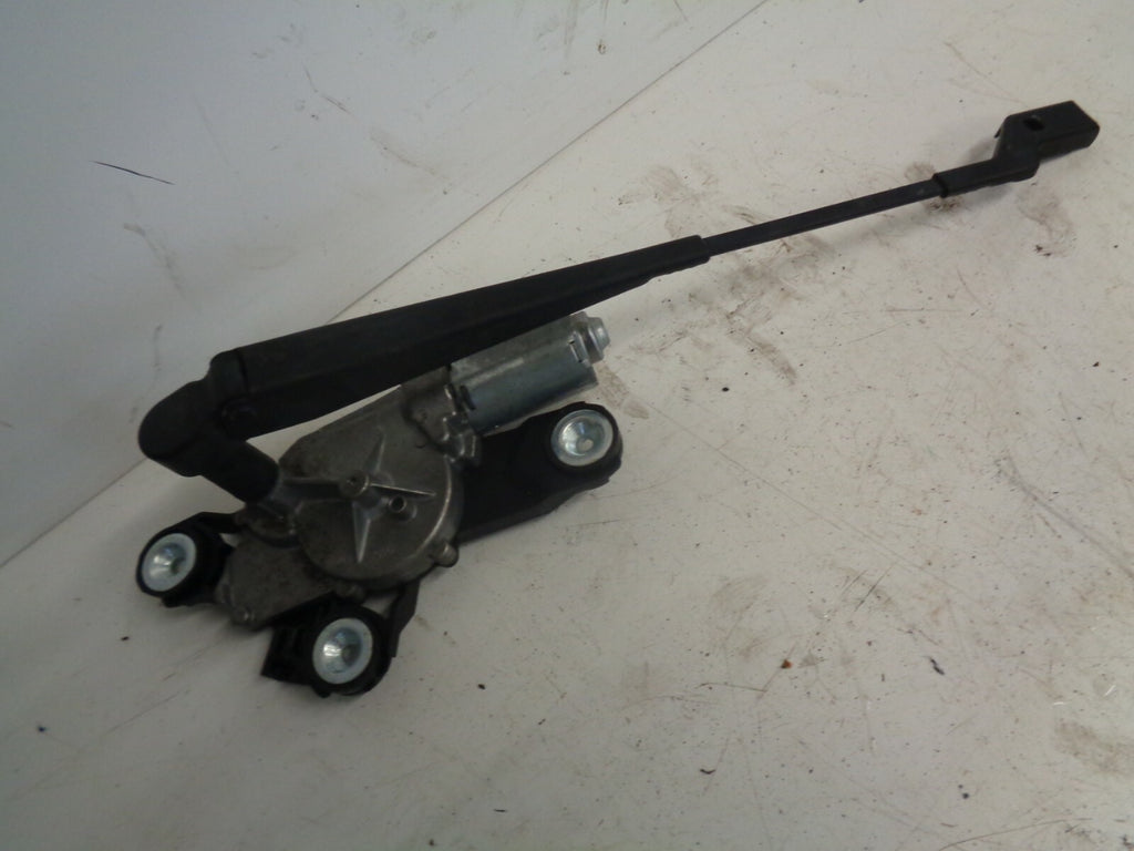 FORD MONDEO MK4 2013 REAR WINDSCREEN WOPER MOTOR WITH BLADE 7S71A17K441KA