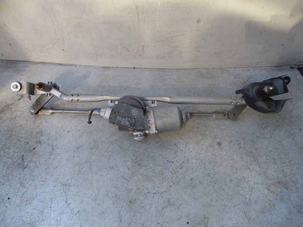 SUZUKI SWIFT MK3 2015 FRONT WIPER MOTOR LINKAGES 3811068L10