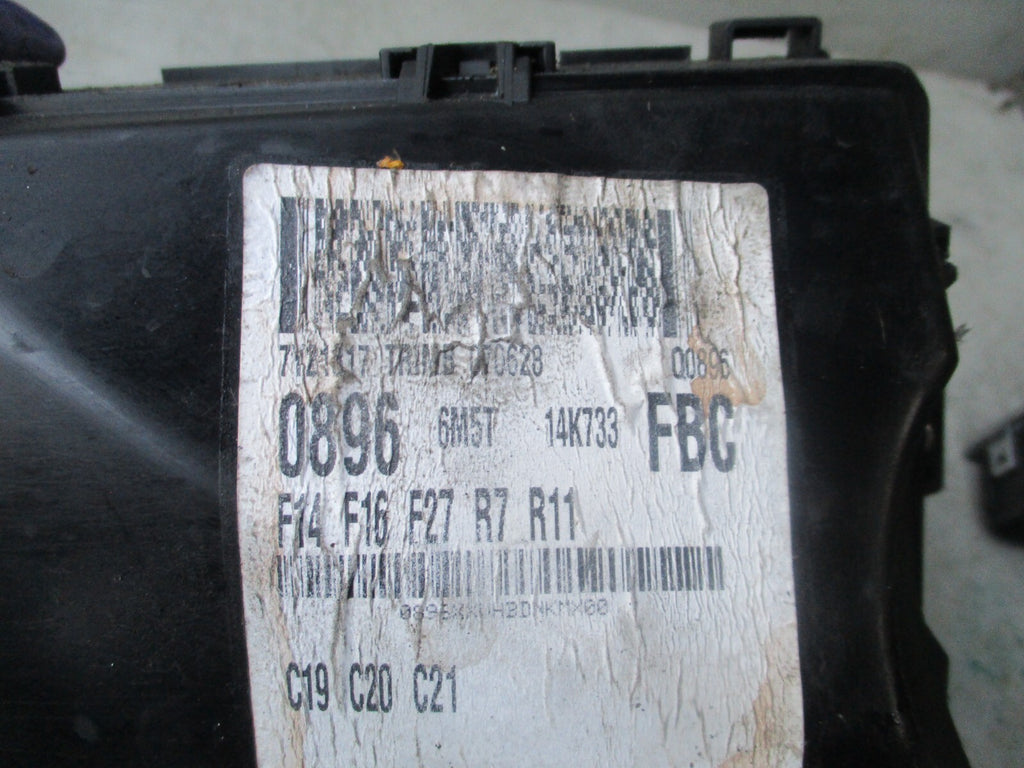 FORD FOCUS MK2 2007 1.6 DIESEL UNDER BONNET FUSE BOX 3M5T14A067BC