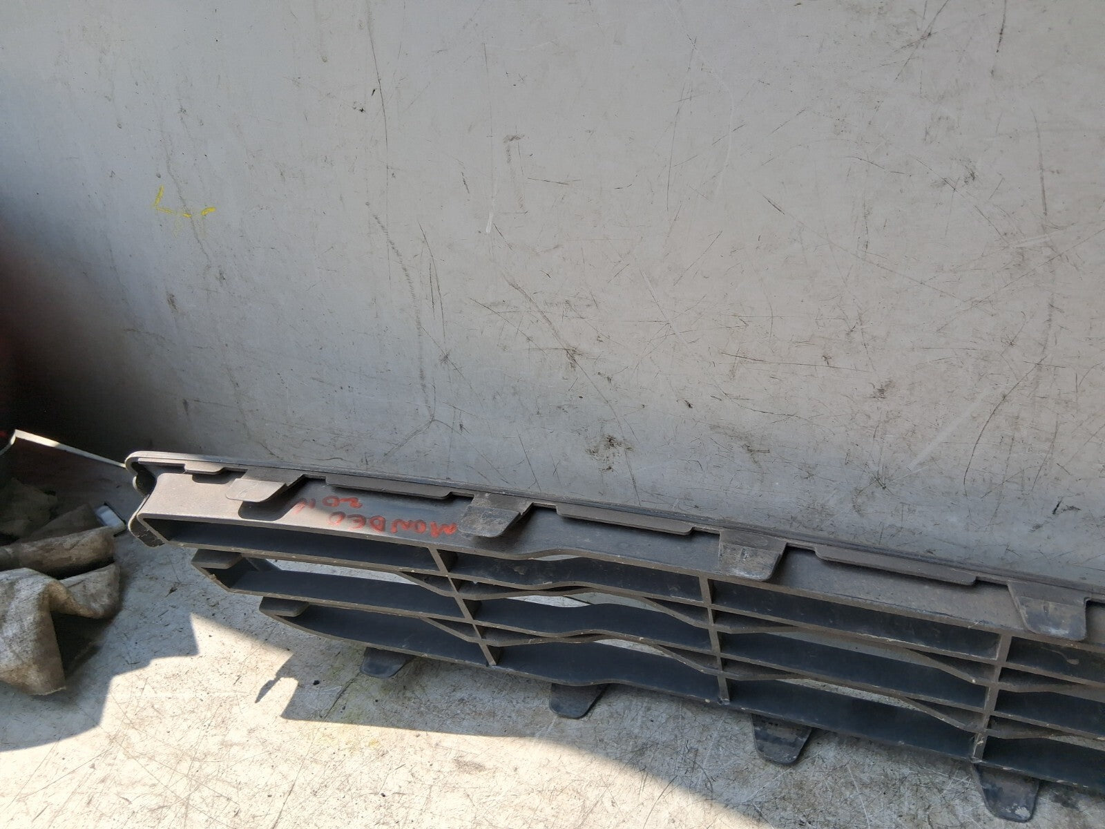 FORD MONDEO MK5 2016 FRONT BUMPER LOWER GRILLE TRIM 1BB17K945AA