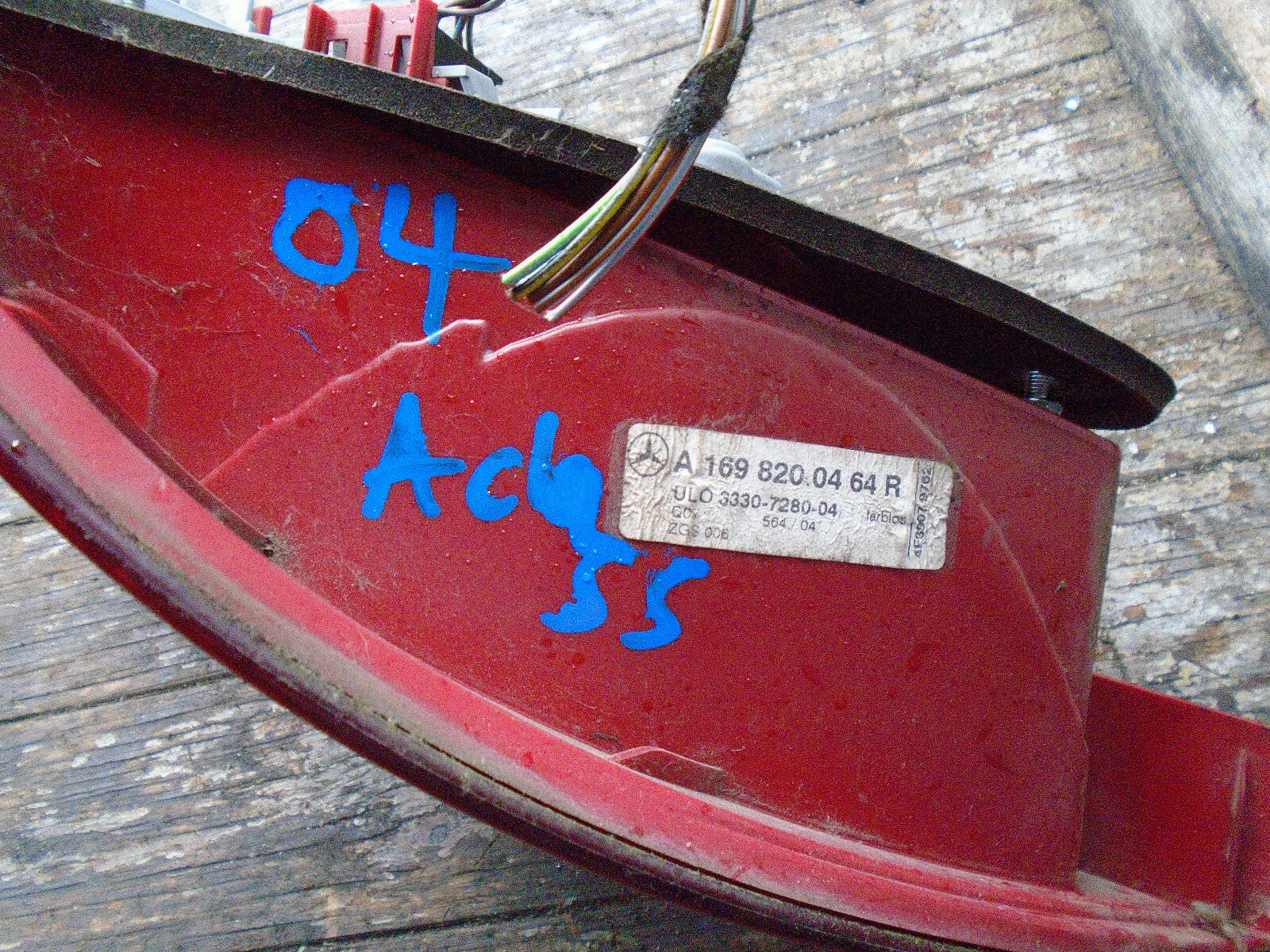 MERCEDES BENZ A CLASS W169 2003 OSR DRIVER SIDE REAR TAIL LIGHT A1698200464R