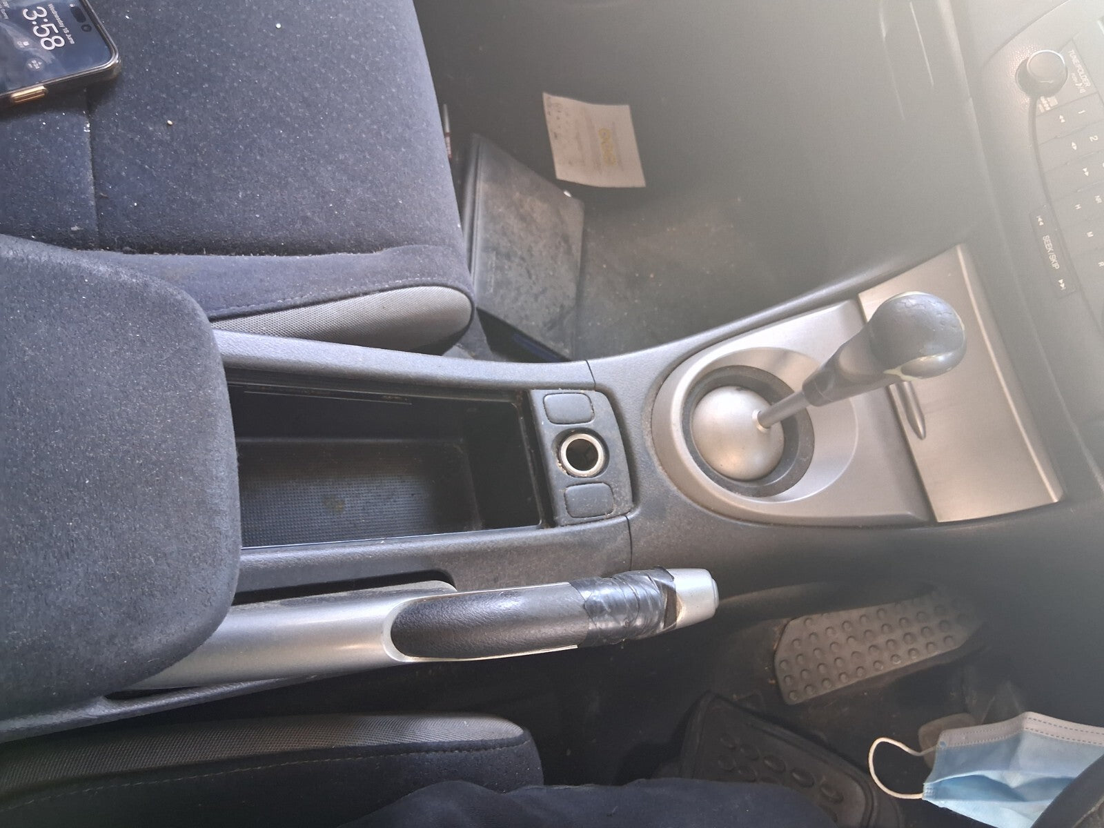 2007 HONDA CIVIC MK8 CENTRE CONSOLE SURROUND TRIM COVER ARM REST
