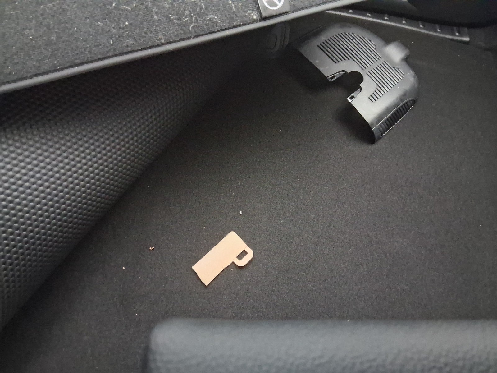 2025 MERCEDES BENZ GLA 180 H247 FACELIFT REAR BOOT FLOOR LINER CARPET MAT