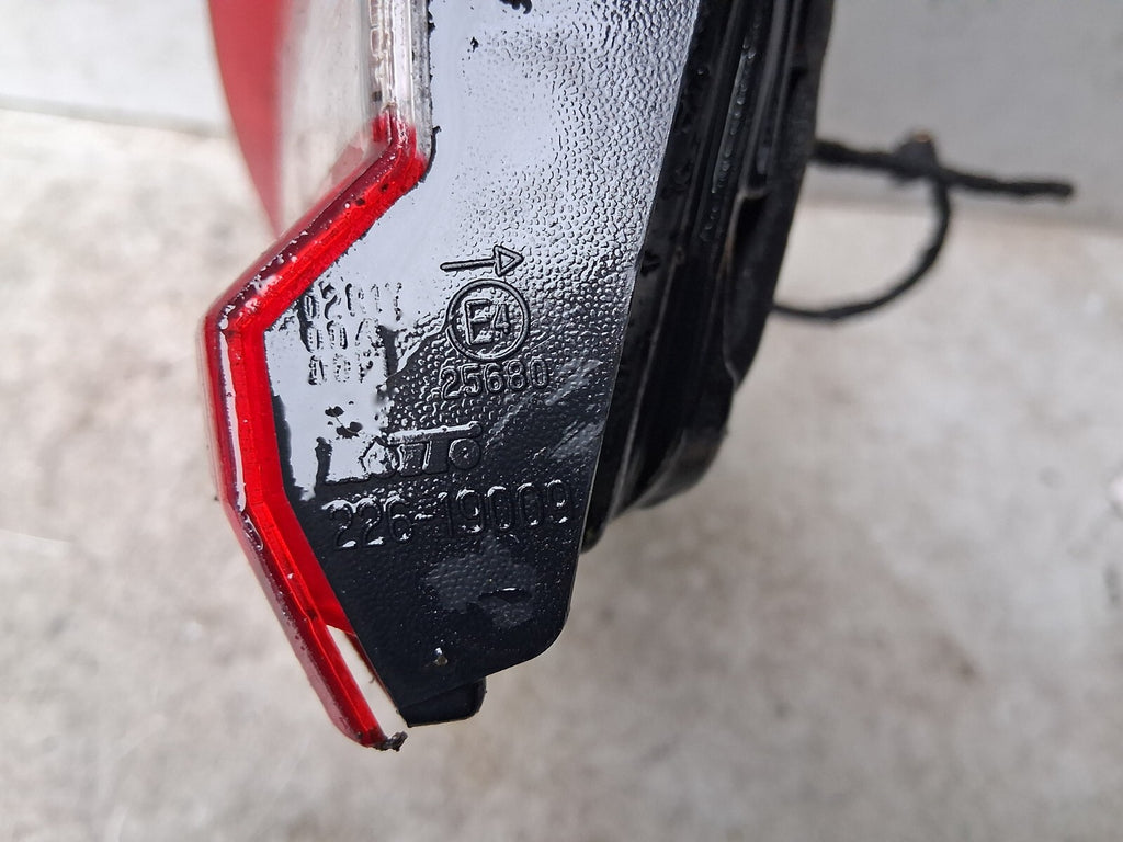 2018 NISSAN QASHQAI J11 NSR PASSENGER SIDE REAR LEFT INNER TAIL LIGHT 22619009
