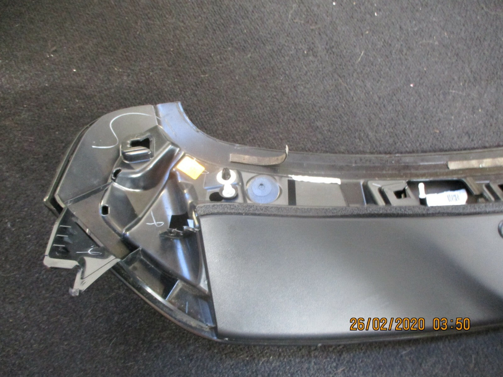 NISSAN QASHQAI J11 MK2 2018 REAR BOOT TAILGATE SPOILER WING 960304ES 960324ES