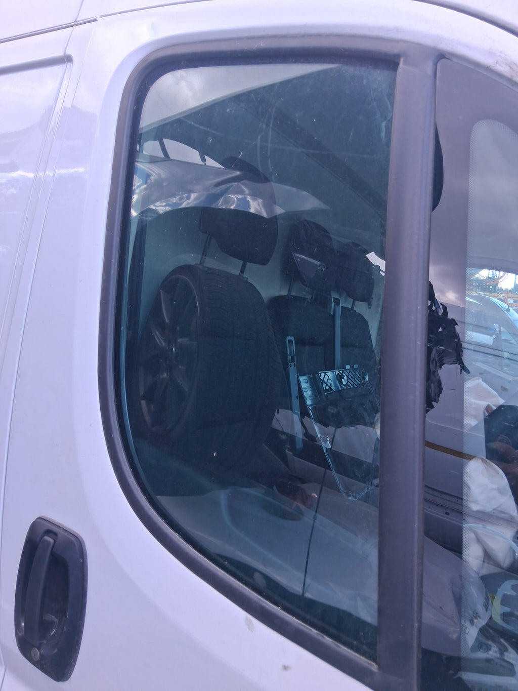 2025 CITROEN RELAY MK3 HIGH ROOF OS DRIVER SIDE FRONT DOOR WINDOW GLASS