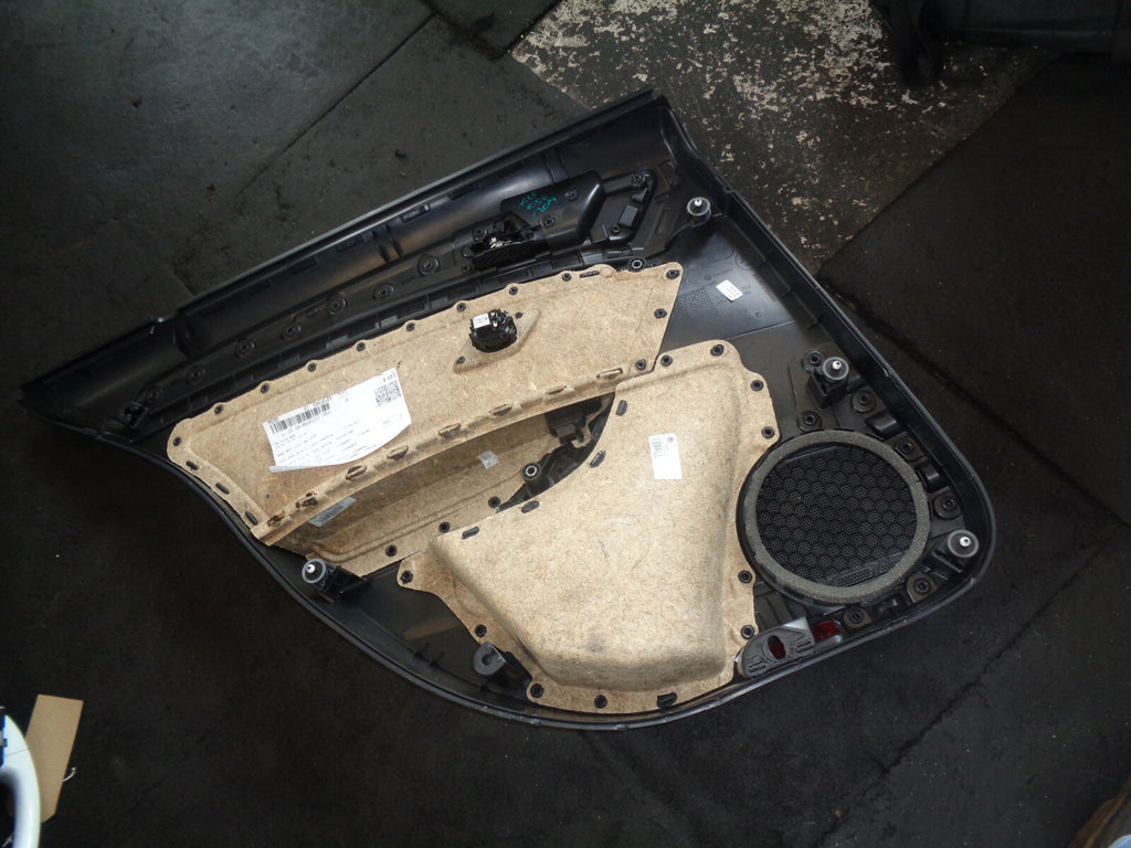 2019 VW VOLKSWAGEN GOLF MK7 MK7.5 OSR DRIVER SIDE REAR DOOR CARD 5G6867212