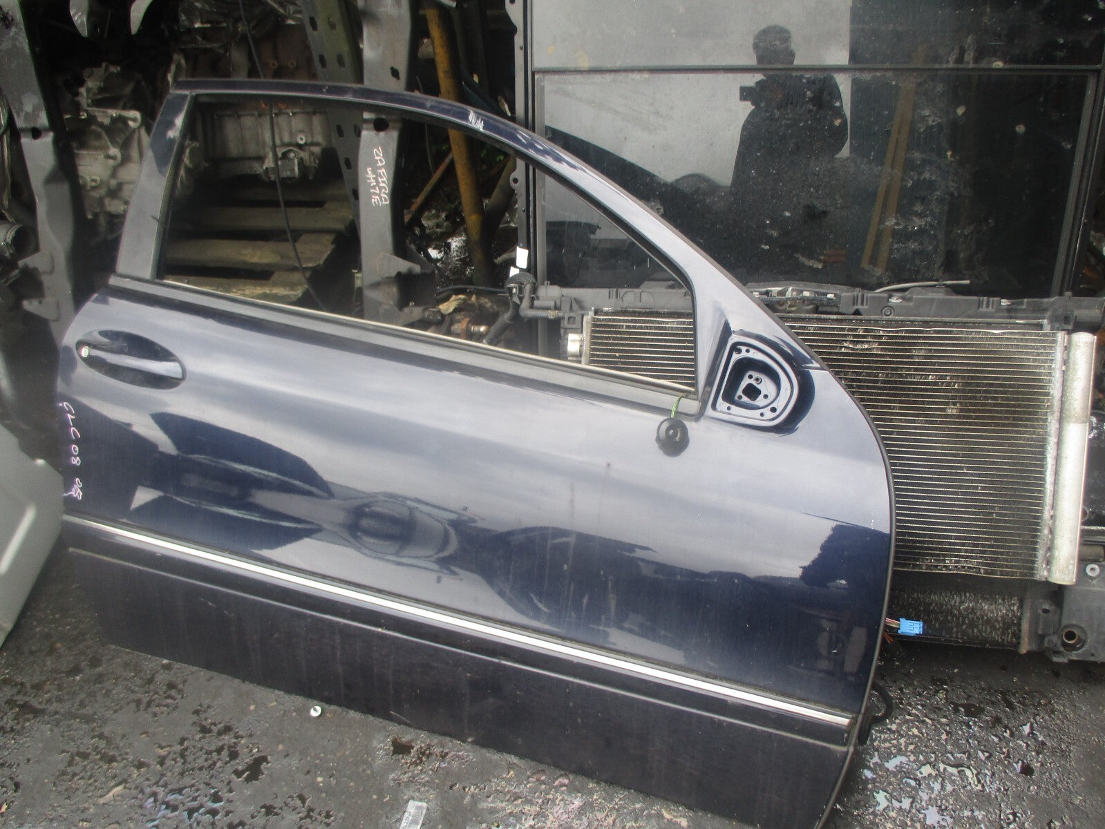 MERCEDES BENZ CLC 2008 CL203 OS DRIVER SIDE FRONT COMPLETE DOOR