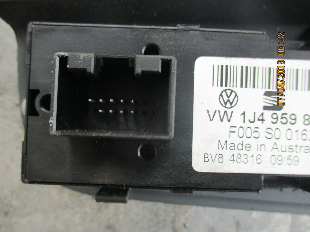 VW VOLKSWAGEN BORA 2002 OSF DRIVER FRONT WINDOW SWITCHES 1J4959857D