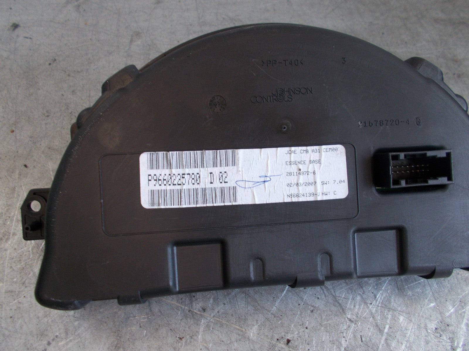 CITROEN C3 1.4L DIGITAL SPEEDOMETER P9660225780