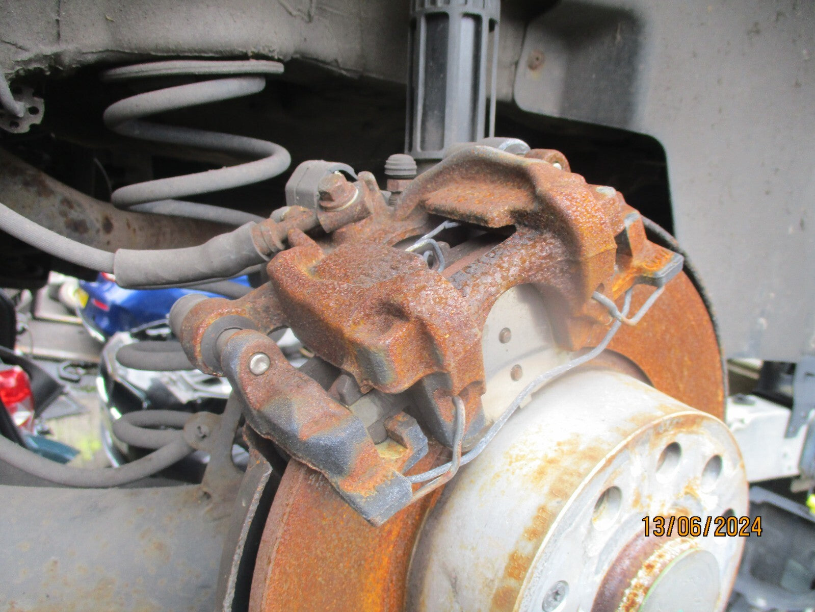 2020 VW VOLKSWAGEN T ROC NSR PASSENGER SIDE REAR BRAKE CALIPER 5Q0615405