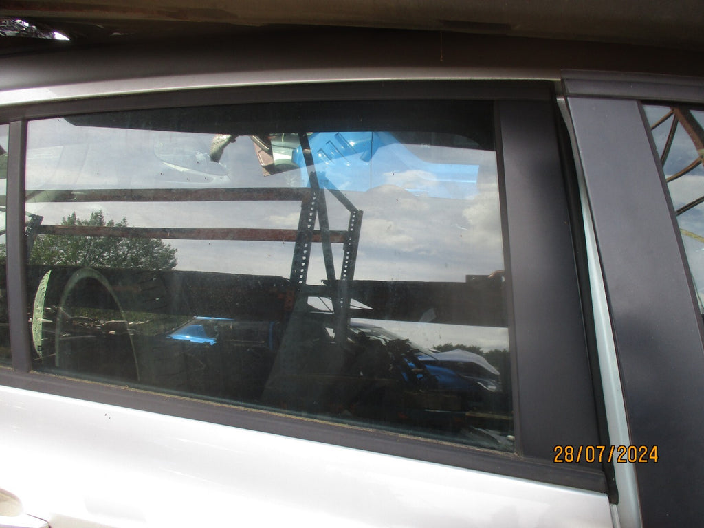 VAUXHALL ZAFIRA C 2017 OSR DRIVER SIDE REAR MAIN WINDOW GLASS