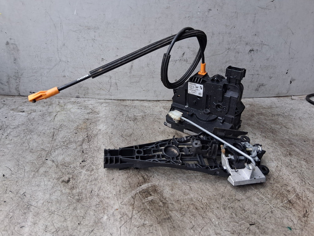 2019 VAUXHALL CORSA E 3 DOOR NS PASSENGER SIDE DOOR LOCK MECHANISM 13431839