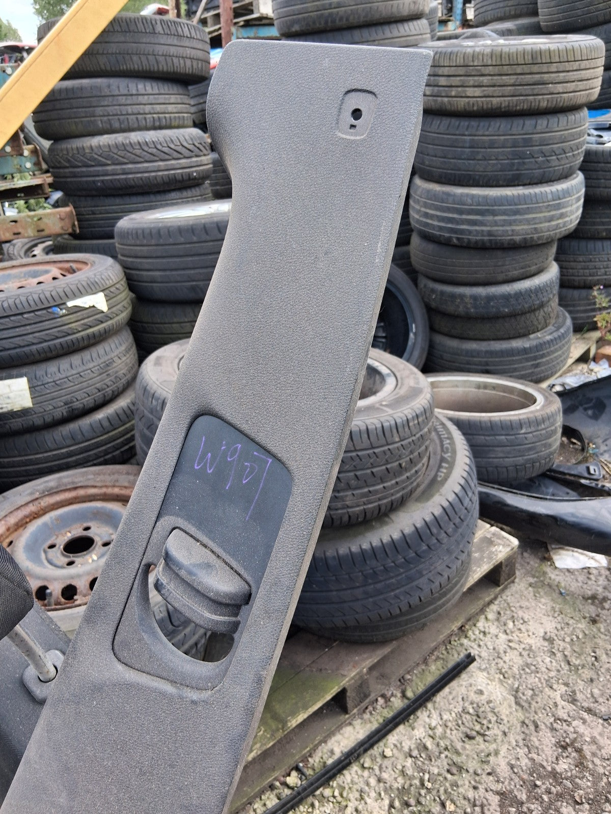 2020 MERCEDES SPRINTER W907 OSF DRIVER RIGHT B PILLAR TRIM PANEL A9106901900