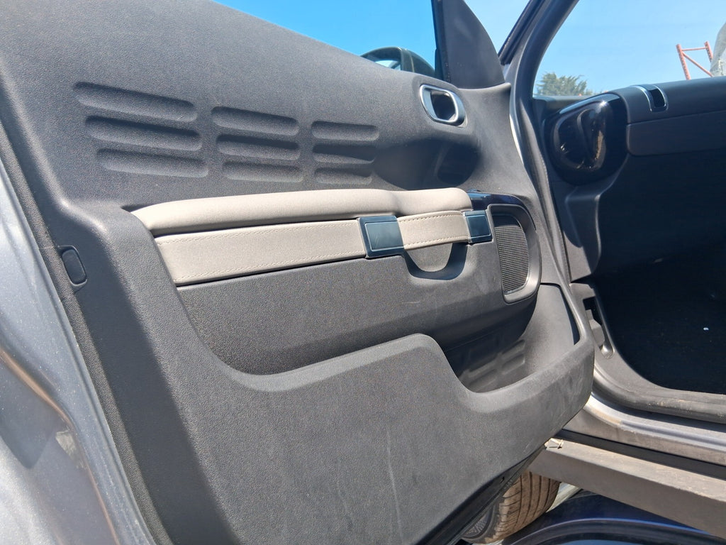 2020 CITROEN C4 CACTUS NSF PASSENGER SIDE FRONT LEFT DOOR CARD