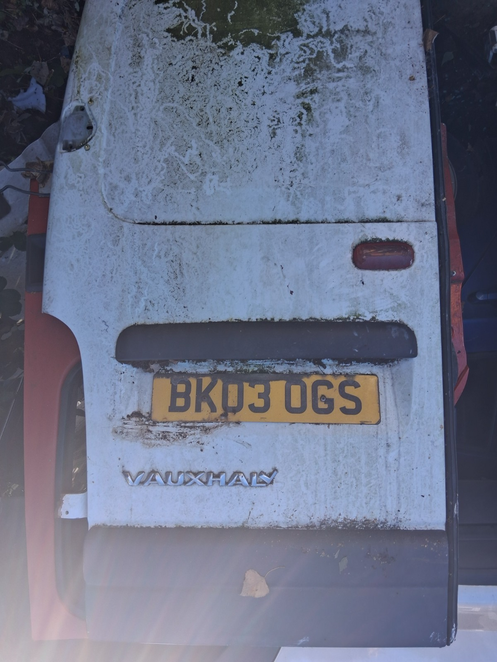VAUXHALL MOVANO A (MK1) PRE FACELIFT NSR PASSENGER SIDE REAR DOOR WHITE