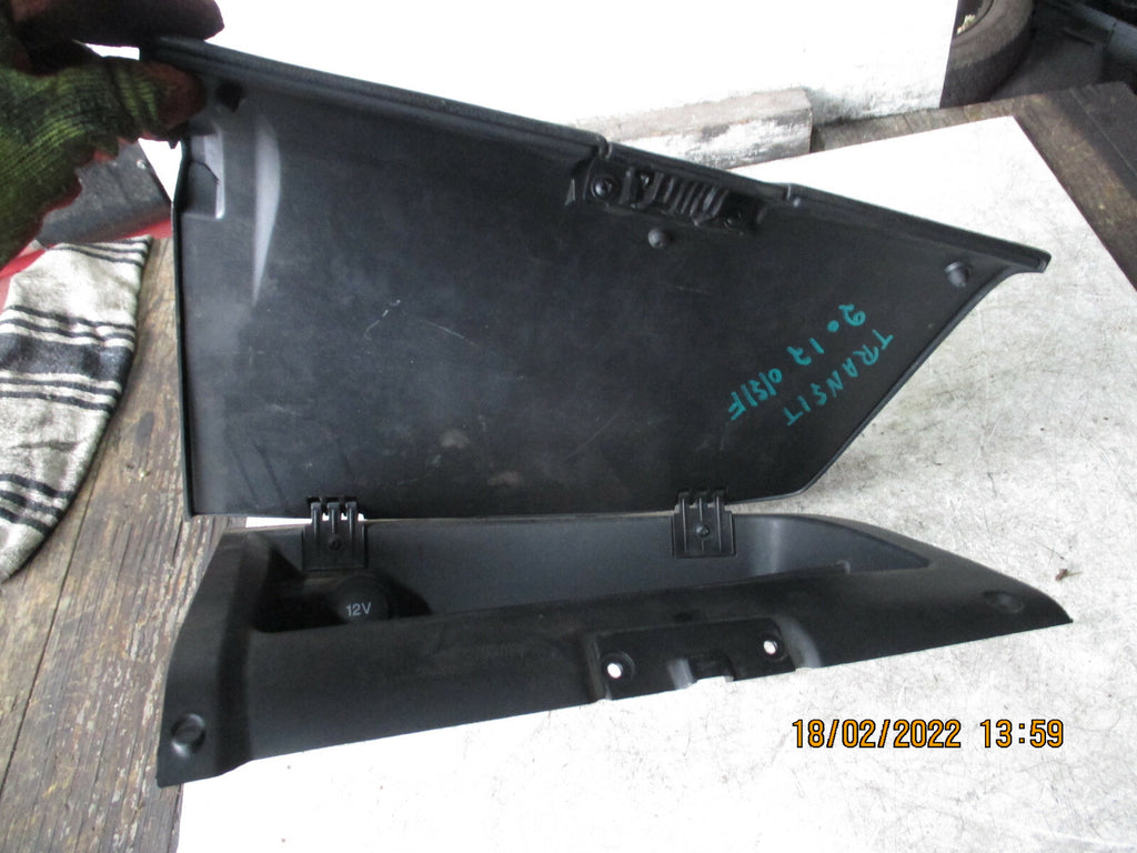 FORD TRANSIT MK7 2012 SMALL STORAGE COMPARTMENT GLOVEBOX 12V SOCKET 9C11V06203A