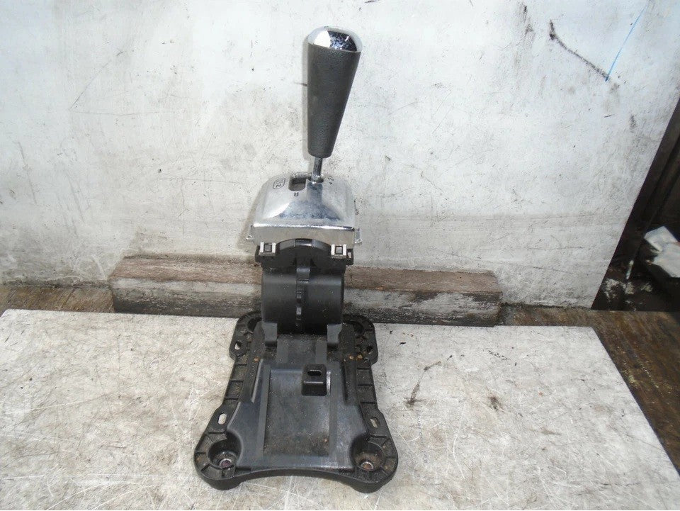 PEUGEOT 2008 2014 AUTOMATIC AUTO GEARSTICK GEARSHIFTER  GEAR STICK 9675024980