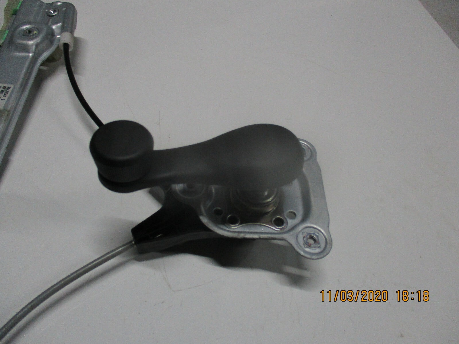 VAUXHALL VIVA 2017 NSR PASSENGER SIDE REAR MANUAL WINDOW REGULATOR 42439348
