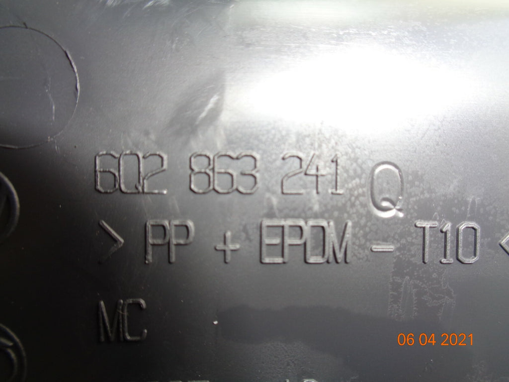VW VOLKSWAGEN POLO MK4 9N GEAR LEVER CENTRE CONTROL CONSOE 6q2863241Q