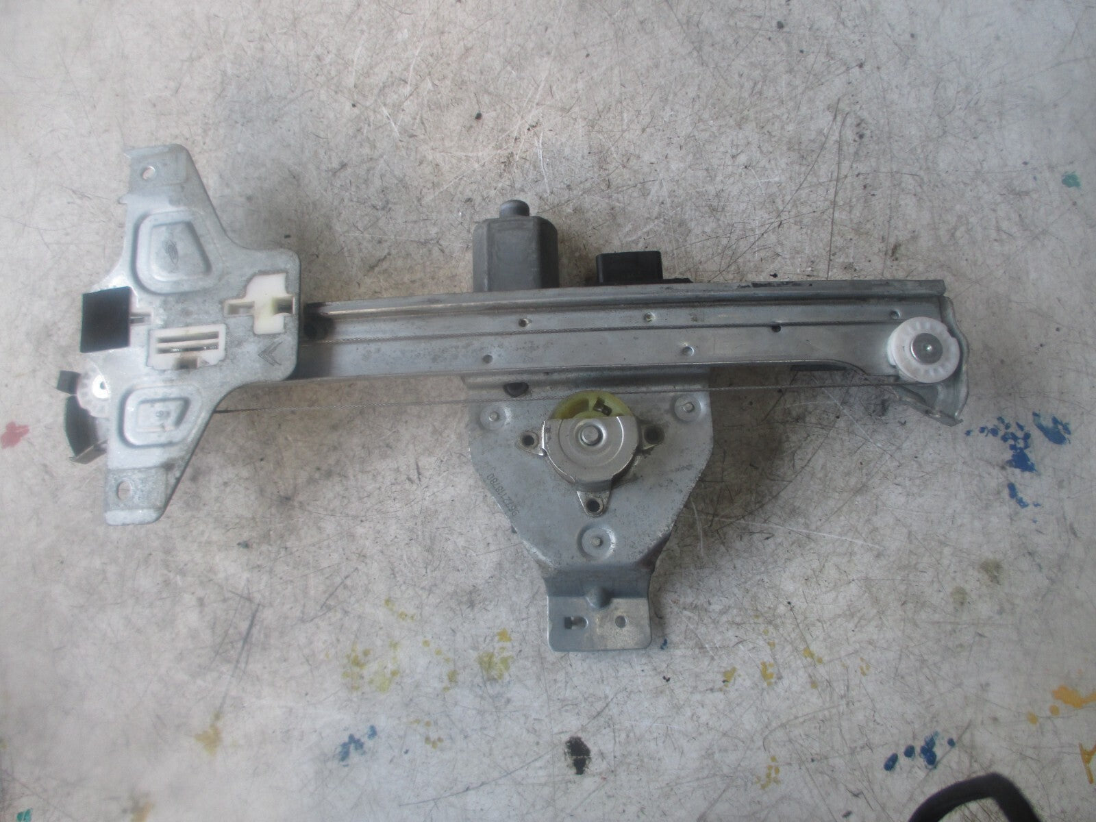 2009 CITROEN C4 NSR REAR PASSENGER SIDE DOOR WINDOW MOTOR REGULATOR 9672118780