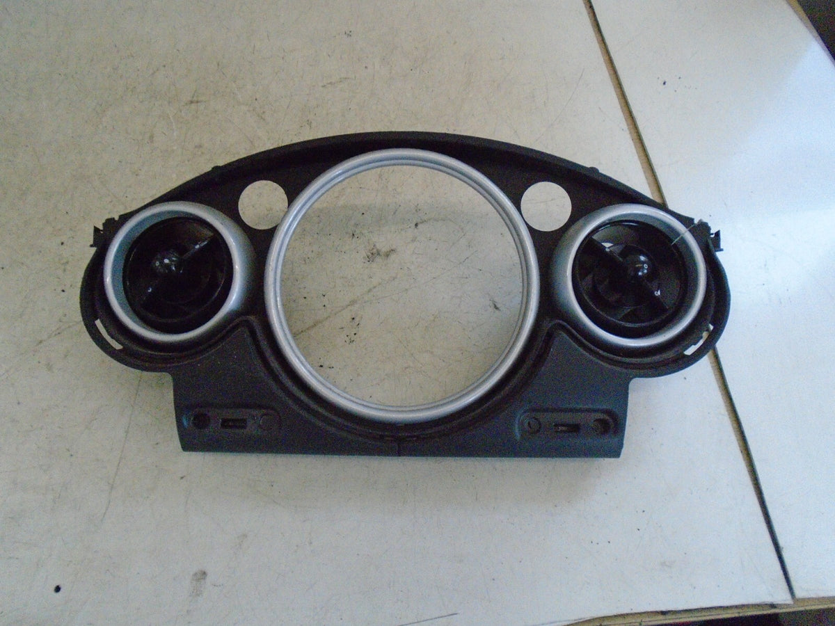 MINI COOPER ONE 2003 S DASHBOARD SPEEDO SURROUND AIR VENT