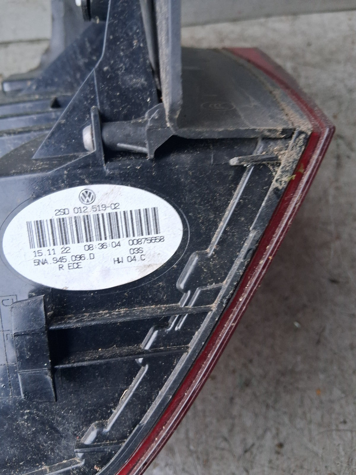2023 VOLKSWAGEN TIGUAN OSR DRIVER SIDE REAR RIGHT INNER TAIL LIGHT 5NA945096D