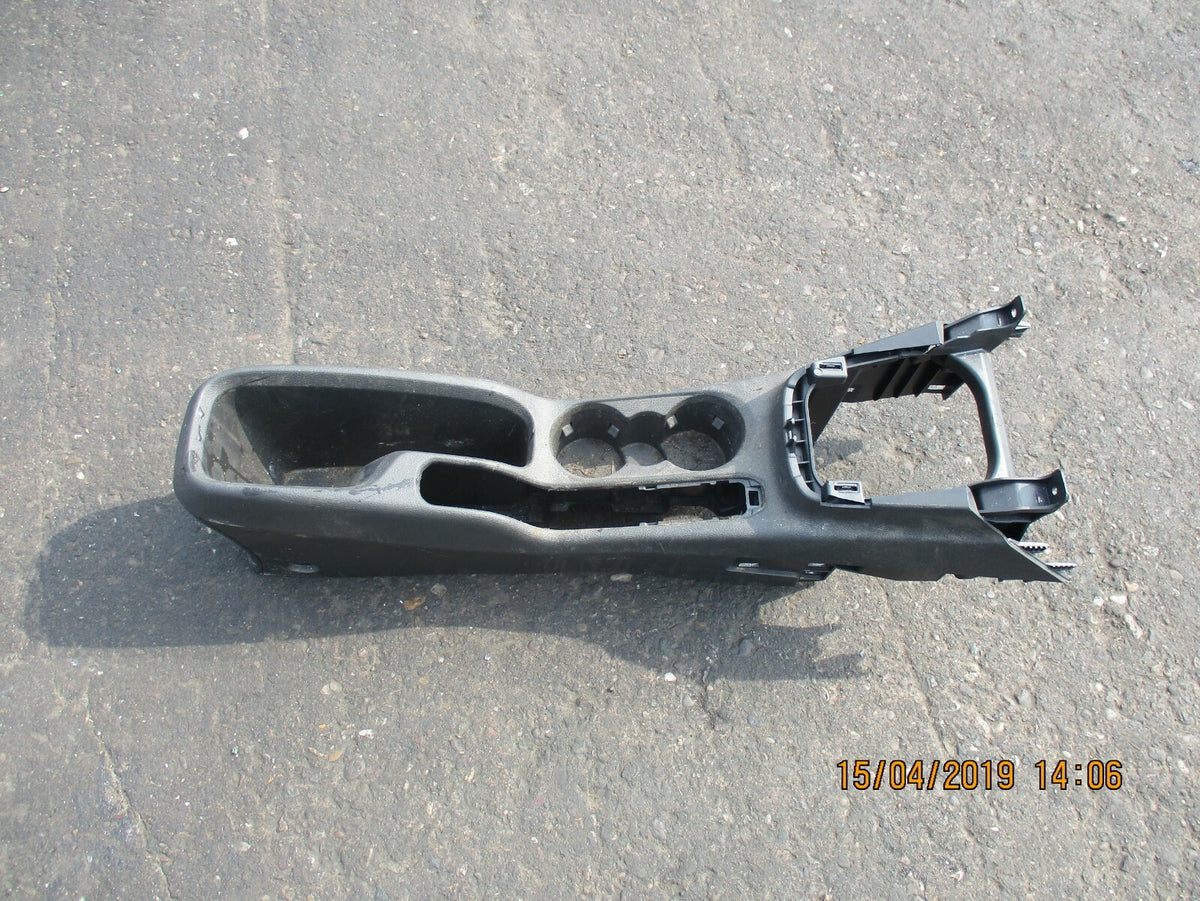 FIAT PUNTO EVO CUP HOLDERS GEAR STICK & HANDBRAKE CENTRE CONSOLE TRIM
