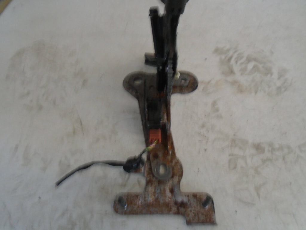 PEUGEOT 208 2014 MK1 HANDBRAKE 98062963