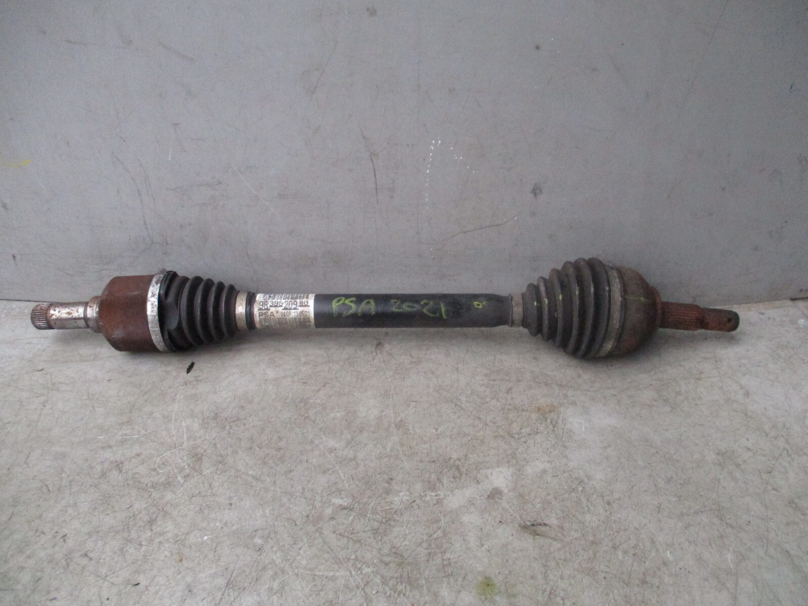 VAUXHALL VIVARO C MK3 2021 1.5 DIESEL NSF PASSENGER SIDE DRIVESHAFT 9839520980