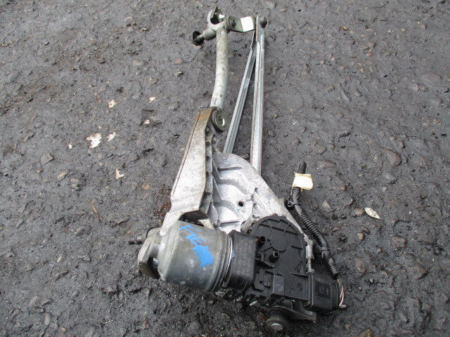 2009 FORD FIESTA MK7 FRONT WIPER MOTOR AND LINKAGE 8A6117500BD