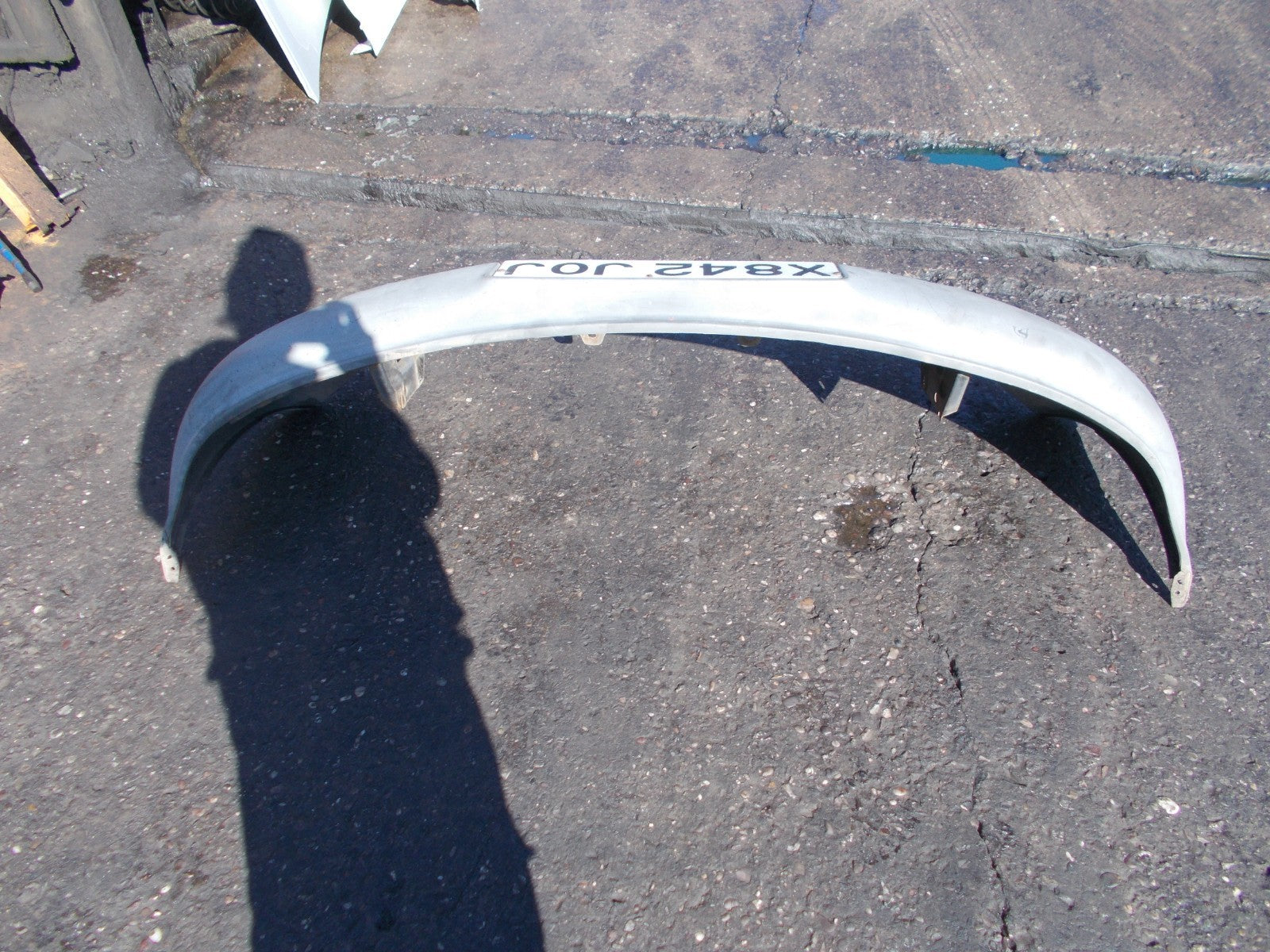 NISSAN VANETTE LDV CUB 1994-2002 COMPLETE FRONT BUMPER BLACK PLASTIC