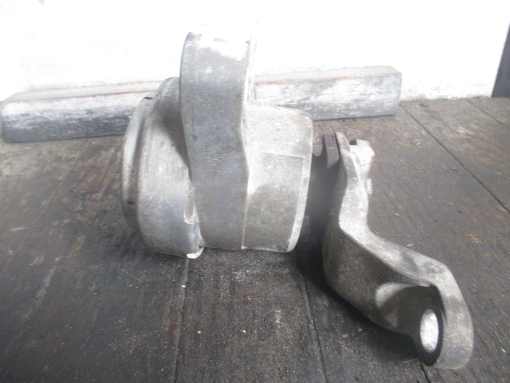 FORD GALAXY S MAX MK3 2010 2.0 TD CI ENGINE MOUNT