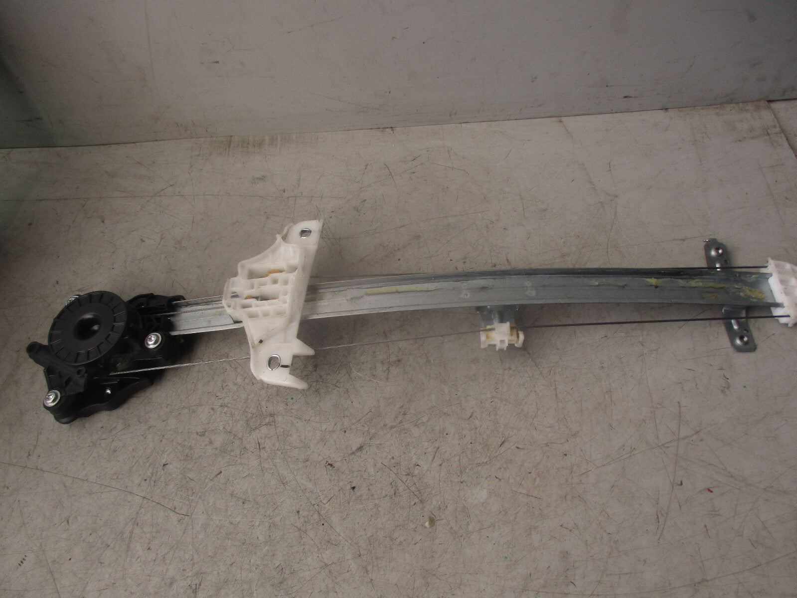 2018 SUZUKI IGNIS 1.2 PETROL OSF DRIVER FRONT RIGHT WINDOW MOTOR & REGULATOR